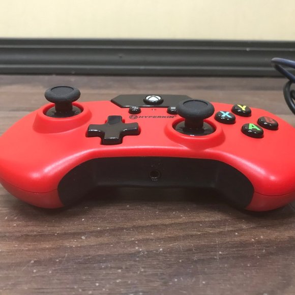Hyperkin X91 Wired Controller for Xbox One + Windows 10 Red 90's Style - Picture 6 of 13